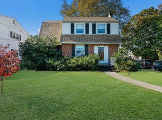 120 W Ashland Ave, Glenolden, PA 19036