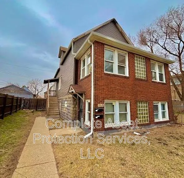 3732 Deodar St — Photo 1