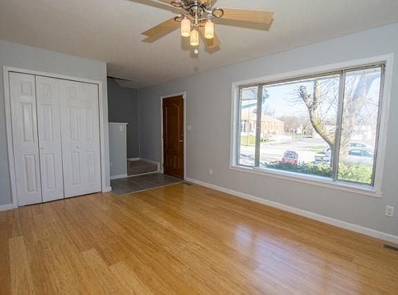3rd image of 2618 Napier St
