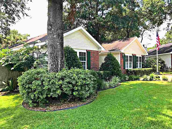 3rd image of 8644 Ramble Woods Dr
