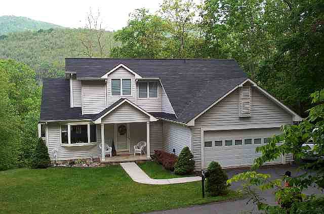 1st image of 233 Shadow Brook Dr