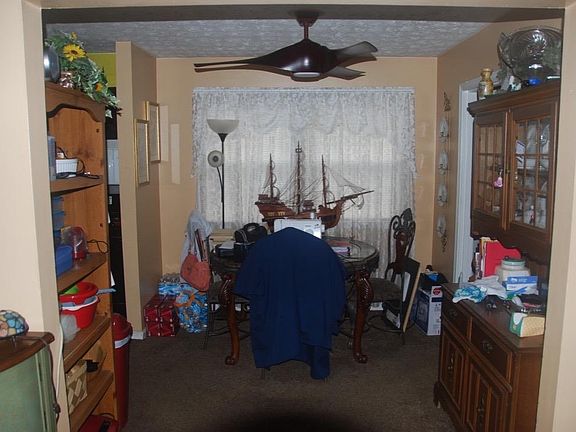 5th image of 4061 Victoria Way