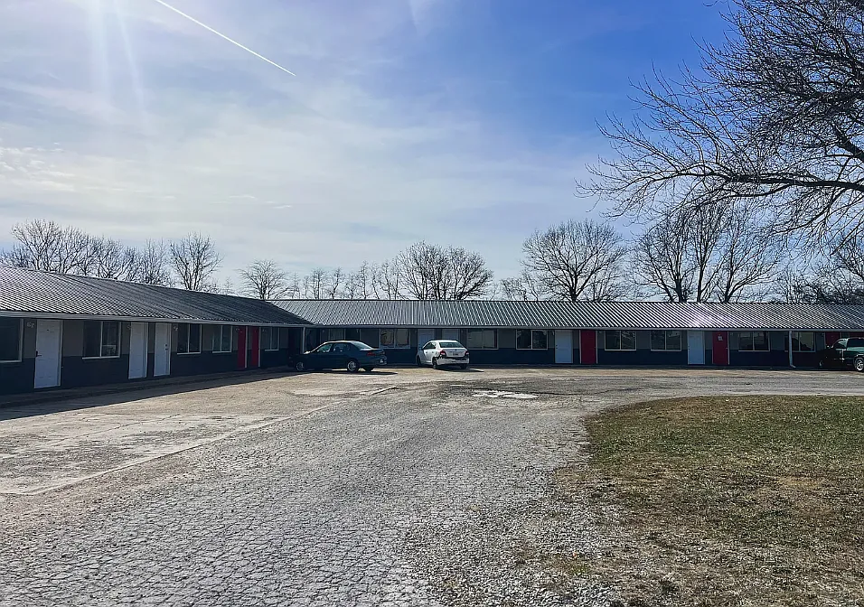 1050 E Clinton Ave #2