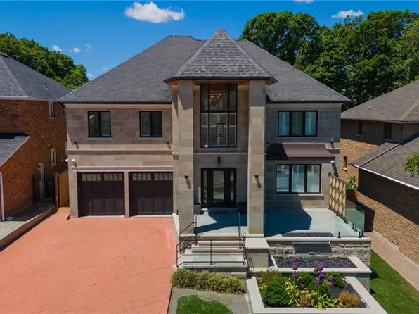 76 Adriatic Blvd, Hamilton, ON L8G 5C6