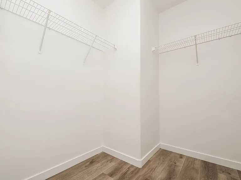 8325 New Leaf Ave — Photo 11