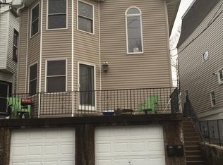 90 Ravine Ave #2, Yonkers, NY 10701