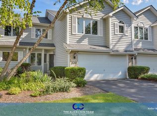 339 N Charles Ave, Naperville, IL 60540