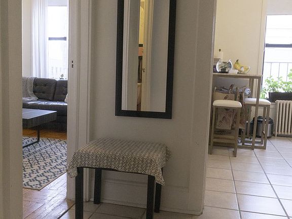 5th image of 300 E 30th St APT 3W