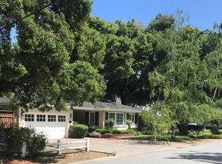 2 Palm Ct, Menlo Park, CA 94025