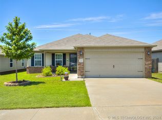 6604 N 128th East Ave, Owasso, OK 74055