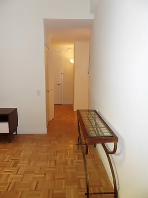 Rented by Site Realty Services | media 8