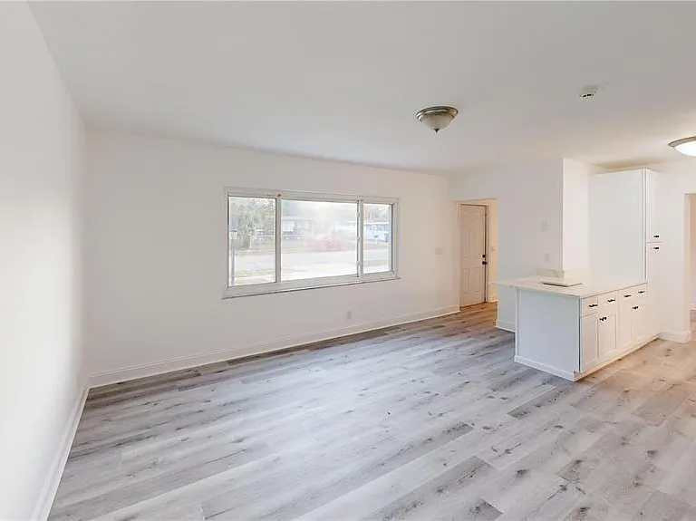 4421 Gandy Cir — Photo 30