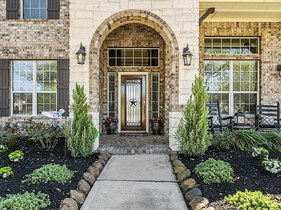 4th image of 26511 Granite Knoll Ln