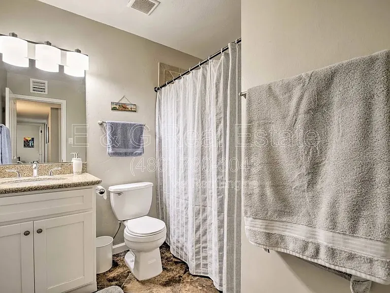 609 S Priest Dr — Photo 23