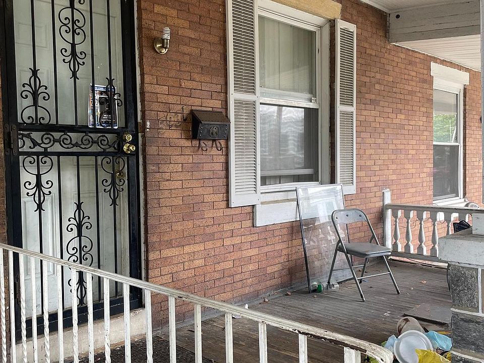 2nd image of 5631 Hunter St