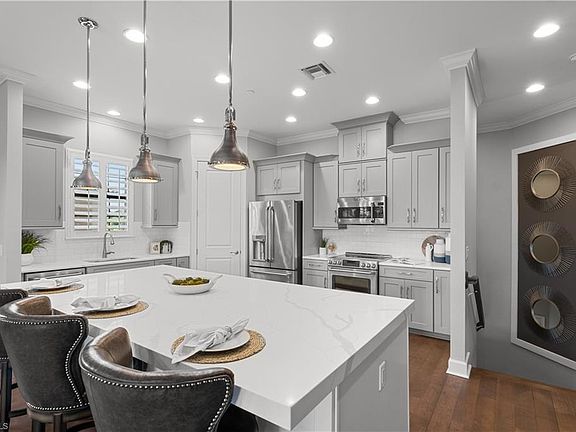 5th image of 8761 Bellano CT #204