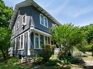 2 Richardson Ter, Worcester, MA 01602