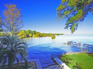 1022 Saint Julien Dr, Eutawville, SC 29048
