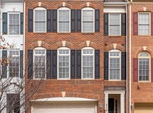 213 Oak Knoll Ter, Rockville, MD 20850