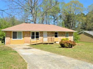 24 Libby Ln, Jonesboro, GA
