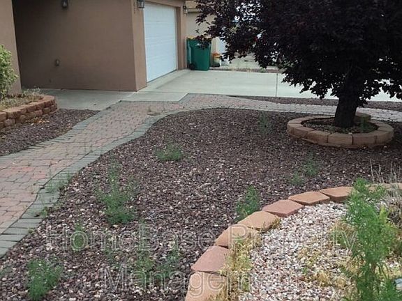 2nd image of 605 Mesa Vista Dr