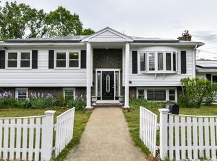 21 Eustis St, Revere, MA 02151