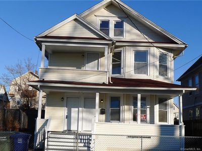 208 5th St, Bridgeport, CT, 06607