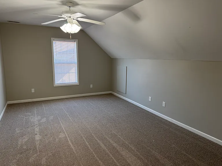 242 Tadcaster Ct — Photo 15
