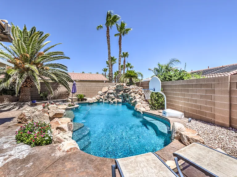 7166 Frontier Hills Ave — Photo 34