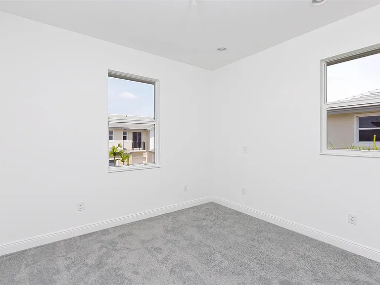 6990 Pines Cir #53 — Photo 21