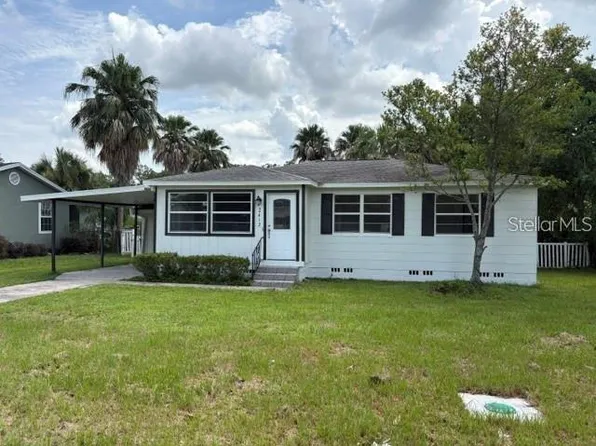 2412 Derbyshire Ave, Lakeland, FL 33803