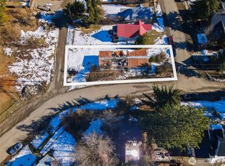 103 S 3rd St, Roslyn, WA 98941