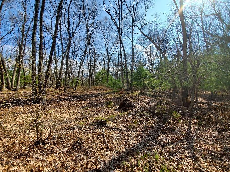 2nd image of 578 Millville Rd