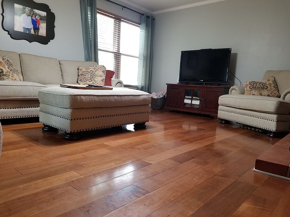 1st image of 755 Marsalis Dr