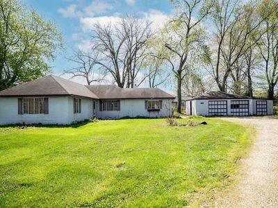1821 E Stop 10 Rd, Indianapolis, IN, 46227
