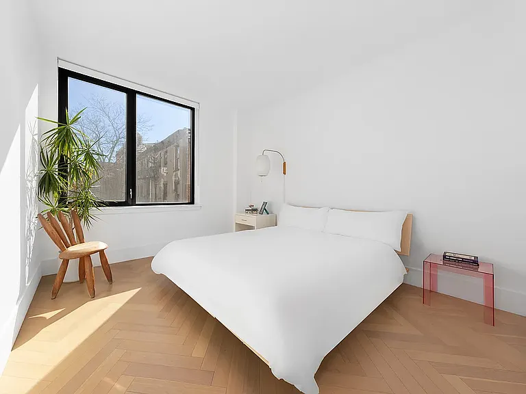 100 Avenue A #4D — Photo 5