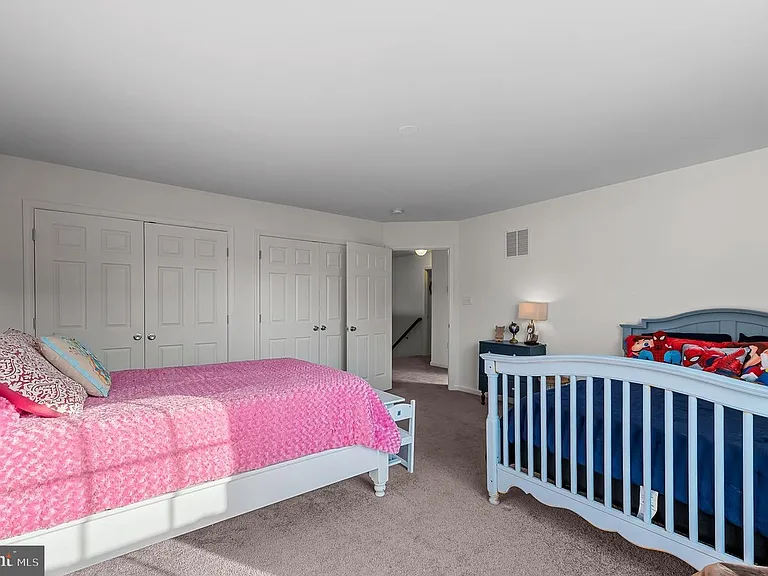 168 Sirius Dr — Photo 19