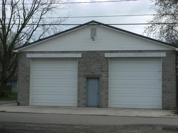 353 Long St, Circleville, OH 43113