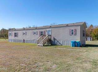 1072 Eddie Ray Rd, Breaux Bridge, LA 70517