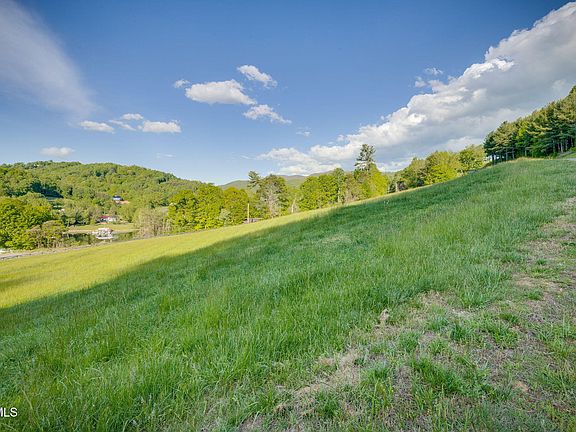 3rd image of Cowan Town & Eagle Ridge Parkway Rd