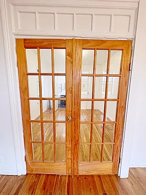 Rented by Brooklyn Property Group LLC | media 19