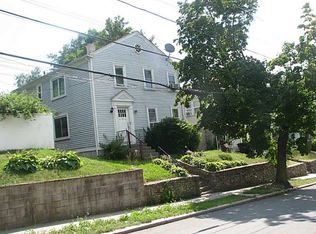 53 Rochambeau Ave, Providence, RI 02906