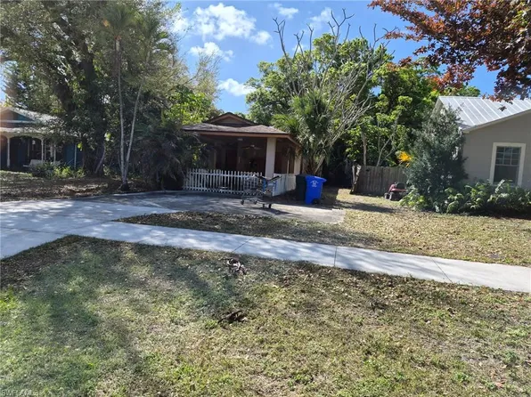 1826 Sunset PL, FORT MYERS, FL 33901