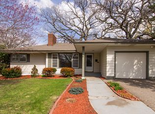 6924 Eliot View Rd, St Louis Park, MN 55426