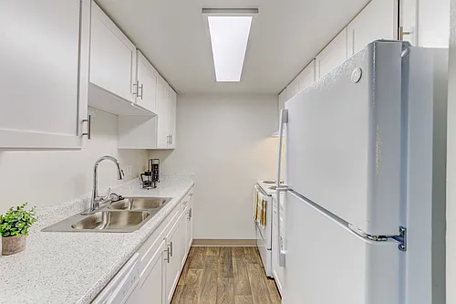 Summit View Village Apartments Photo 1