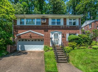 21827 Sawyer Ave, Queens Village, NY 11427