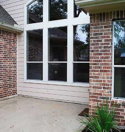 3rd image of 66 Marquise Oaks Pl