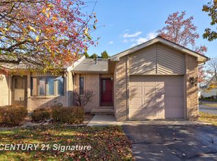 400 Morningside Dr, Midland, MI 48640
