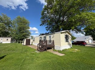 2003 Maple Acres Dr, Princeton, IL 61356