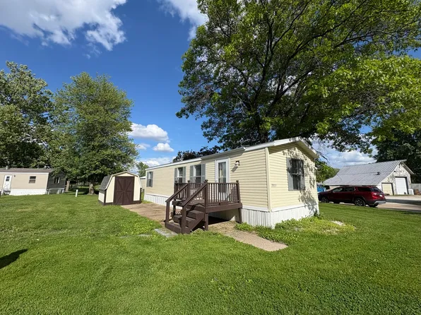 2003 Maple Acres Dr, Princeton, IL 61356